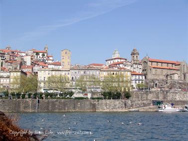 We explore Porto, Portugal 2009, DSC01386b_B740